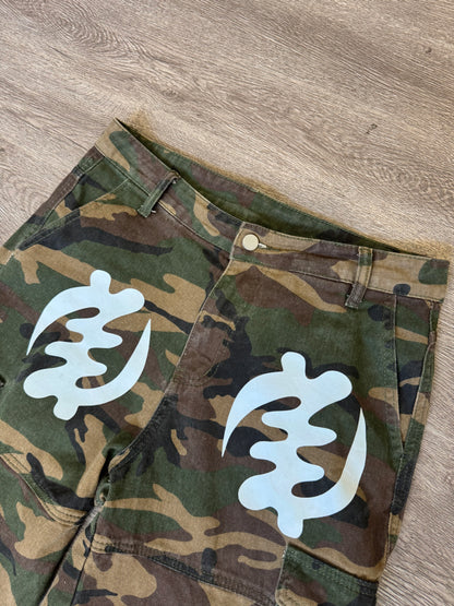 GYE NYAME CAMO JORTS